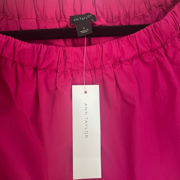 Ann Taylor Fuchsia Off-Shoulder Blouse - Picture 3 of 9